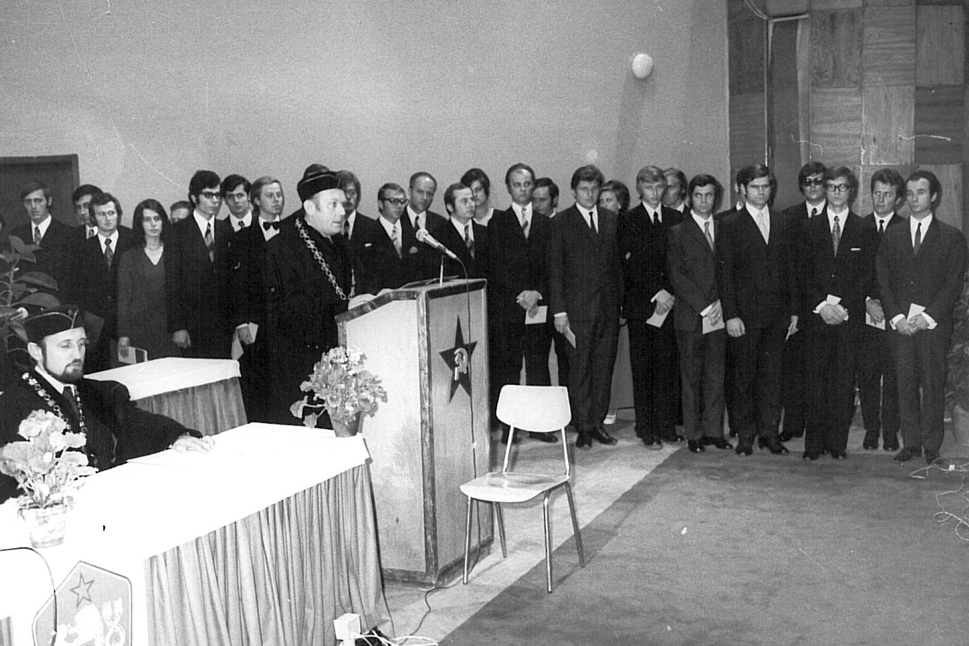 HF VŠT Promócie - 09.jpg